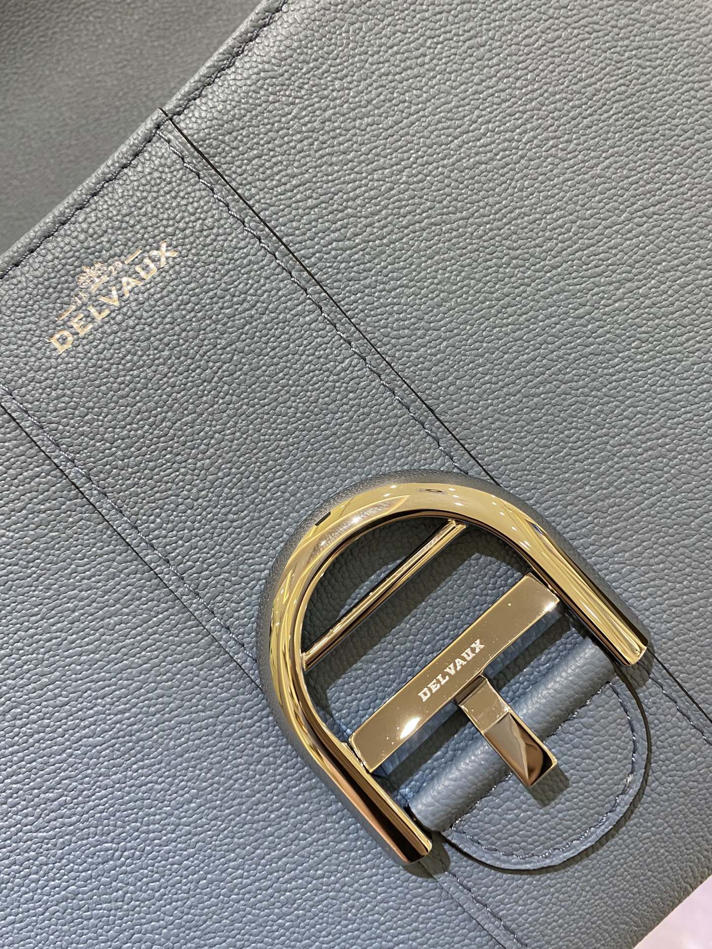 델보 브리앙 PM 토트백 미듐